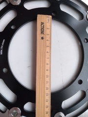 Диск тормозной передний на Yamaha  MT01 2005-2006 г.в., черный лепестковый