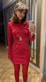красный
