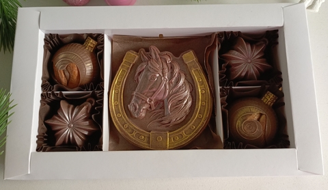 Шоколадный набор с символом Года