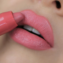 Помада-карандаш SATIN COLORS тон  9 светло-розовый