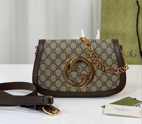 Сумка на плечо Gucci Blondie бежевый