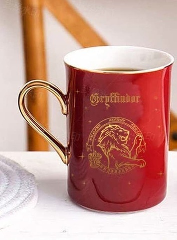 Harry Potter cup Gryffindor