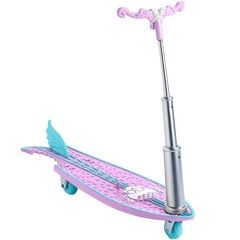 Лагуна Блю со скутером. Главные герои с аксессуарами