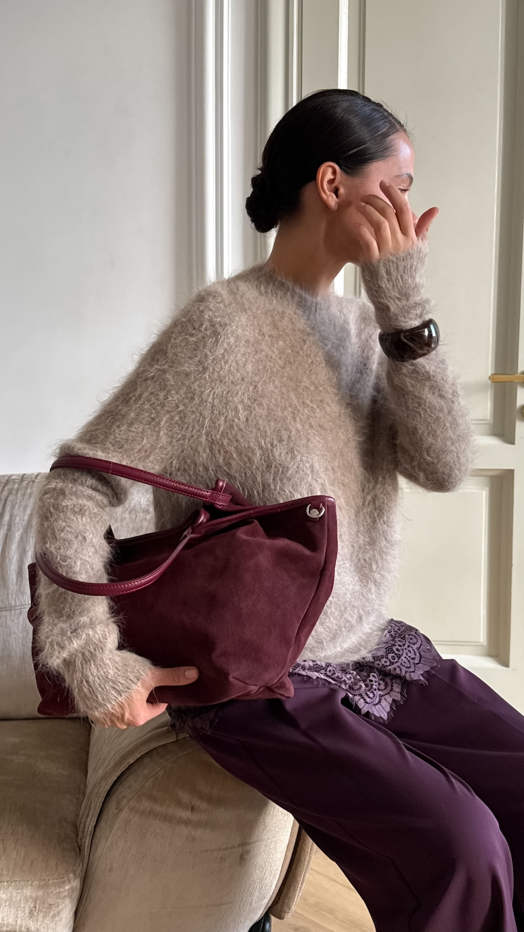 Браслет из пластика с кварцевым узором