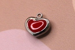 Подвеска сердце красное эмаль 11 мм