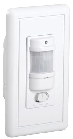 Датчик движения ДД 028 белый, макс. нагрузка 1200Вт, угол обзора 140град., дальность 9м, IP20, IEK