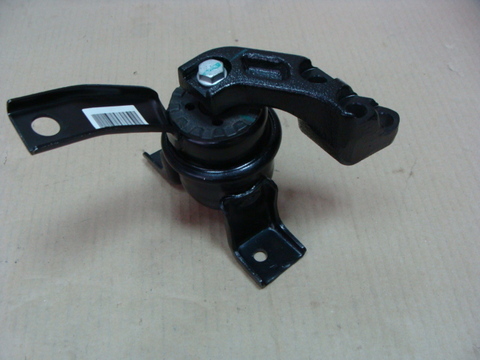 Подушка двигателя правая Geely Х7 до 2016