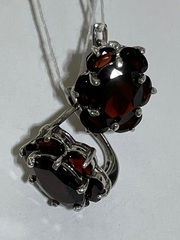 Гранат 51 (серьги из серебра)