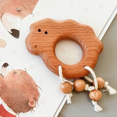 Деревянная погремушка - грызунок Ягненок Леснушки