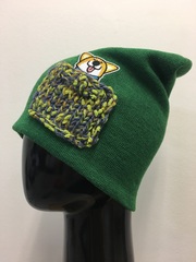 Зимняя шапка ANRU с песиком в зеленом кармашке - это стильный и теплый головной убор, который станет отличным дополнением к вашему гардеробу.