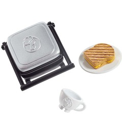 Барби и Кен сотрудники кафе