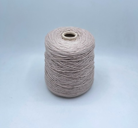 Industria Italiana (пр.Италия),art-Darling 220м/100гр, 64% Органический хлопок, 20% Полиамид, 16% Металлизированное волокно(люрекс), цвет-Серый песок. арт-29181