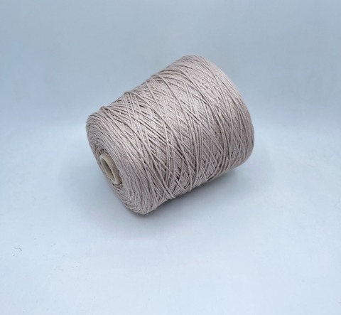 Industria Italiana (пр.Италия),art-Darling 220м/100гр, 64% Органический хлопок, 20% Полиамид, 16% Металлизированное волокно(люрекс), цвет-Серый песок. арт-29181