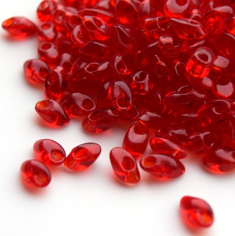 LMA-0140 Бисер-лепестки Миюки Красный прозрачный /Miyuki long Magatama Transparent Red