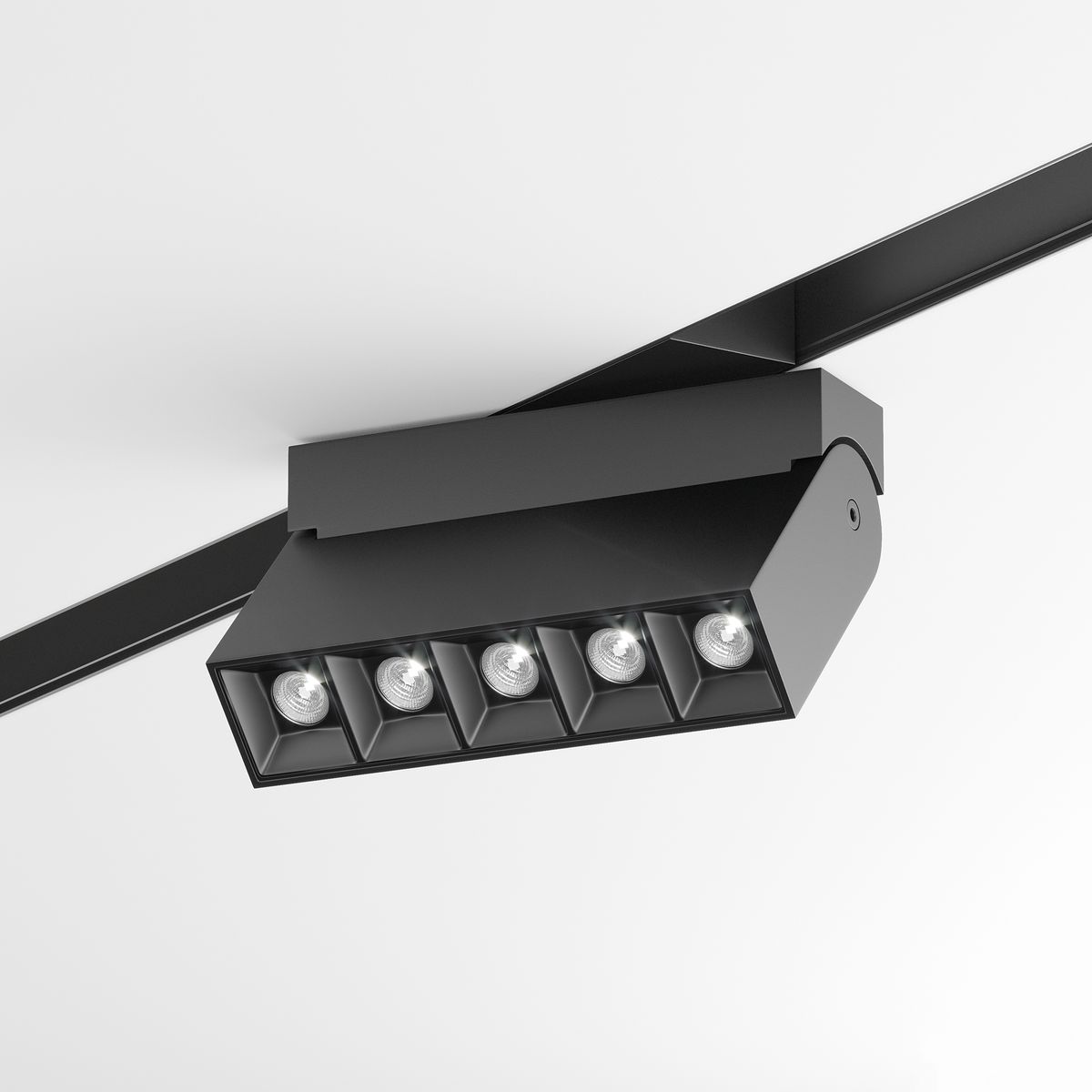 Трековый светодиодный светильник для магнитного шинопровода Maytoni Track lamps TR015-2-10W4K-B