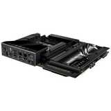 Материнская плата ASUS ROG Crosshair X870E Hero BTF