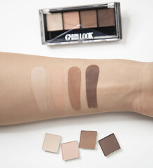 LuxVisage Тени Glam Look 4-х цветные матовые тон 1 молочный шоколад