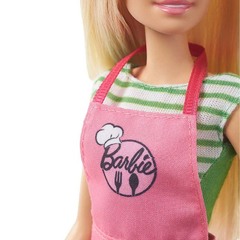 Барби и Кен сотрудники кафе