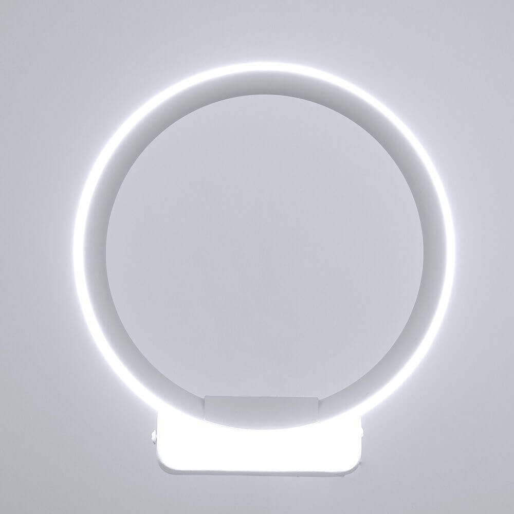 Настенный светильник Arte Lamp A2500AP-1WH