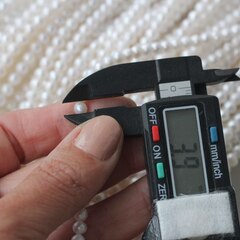 Жемчуг натуральный речной, приплюснутый, 4,5-5 мм, 1 нить, Ж006