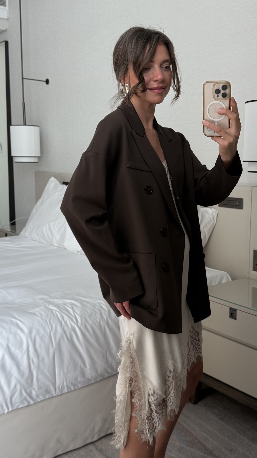 Двубортный блейзер из плотного трикотажа