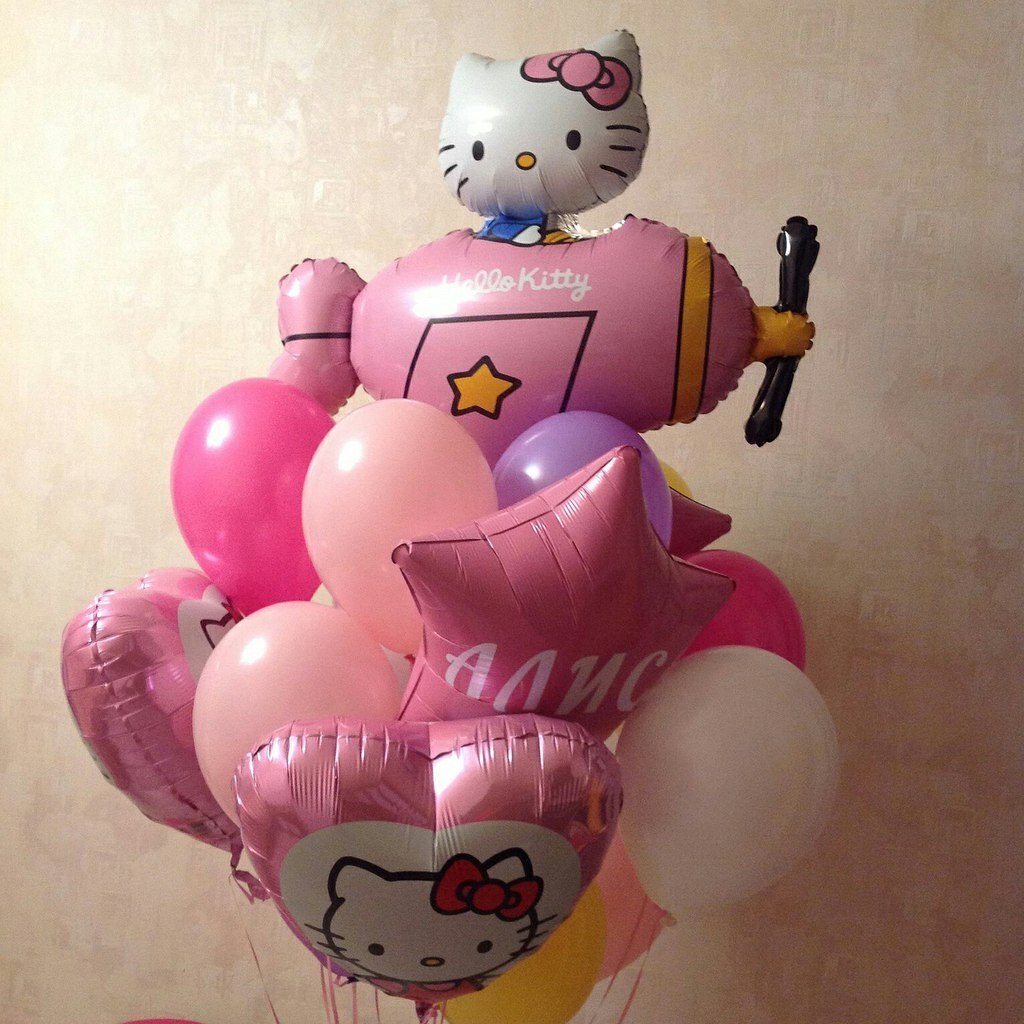 Hello kitty шары. Шары Хелло Китти. Шар фольга Хэллоу Китти. Букет шаров "hello Kitty". Фонтан шаров Хелло Китти.