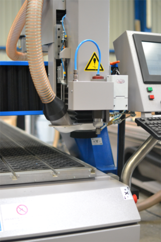 Портальный фрезерный обрабатывающий центр с ЧПУ MecaEASY-3015-350-BASE