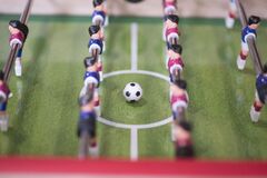 Настольный футбол (кикер) «Glasgow» (152.5x76x89 см, коричневый)