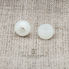 Шармы из белого нефрита. Малый 1шт.