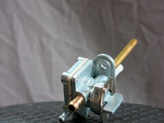 Кран топливный Suzuki DRZ400 DR-Z400S/SM