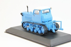 Tractor DT-75M Kazakhstan blue 1:43 Hachette #58