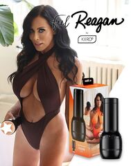 Телесный мастурбатор-вагина Feel Reagan Foxx - 