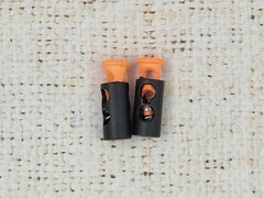 Фиксатор пластик, d 4,5 мм, р. 9*24 мм