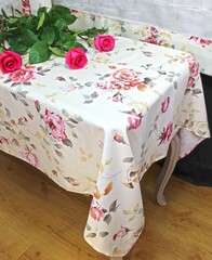 Скатерть с тефлоновой пропиткой 100*150 