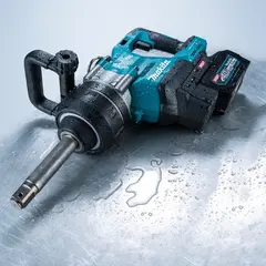 Аккумуляторный ударный гайковёрт XGT Makita TW010GZ01