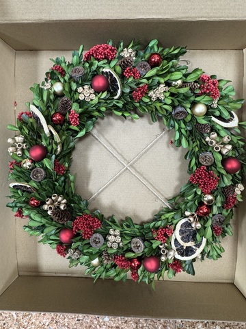 Интерьерный новогодний/рождественский венок с новогодним декором
