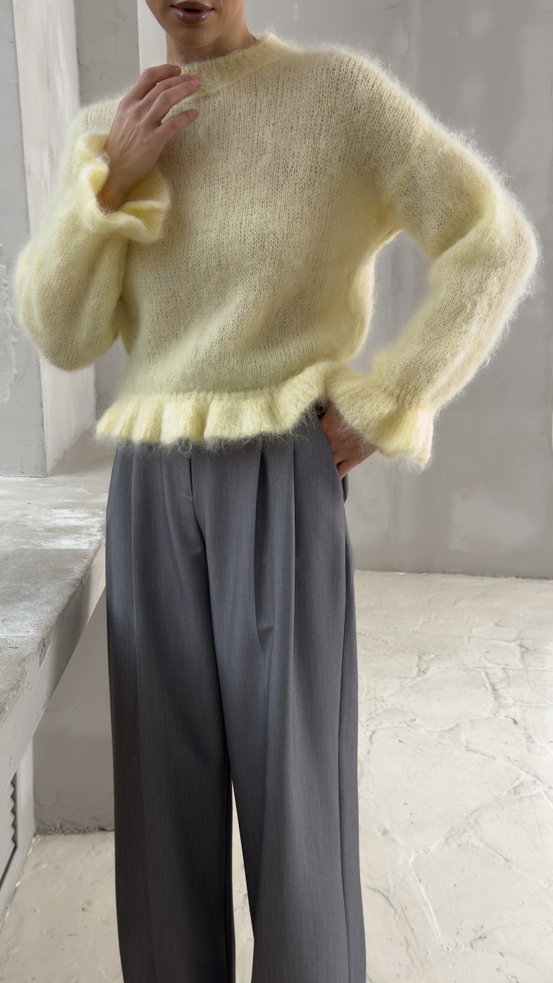 Свитер с оборочками из пряжи с kid мохером