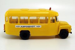 KAVZ-3270 airport bus Aeroflot (early version) Kompanion 1:43