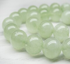 ПК020НН10-3 Бусины из природного камня морганит (зеленый), размер: 10 мм, 3 шт.
