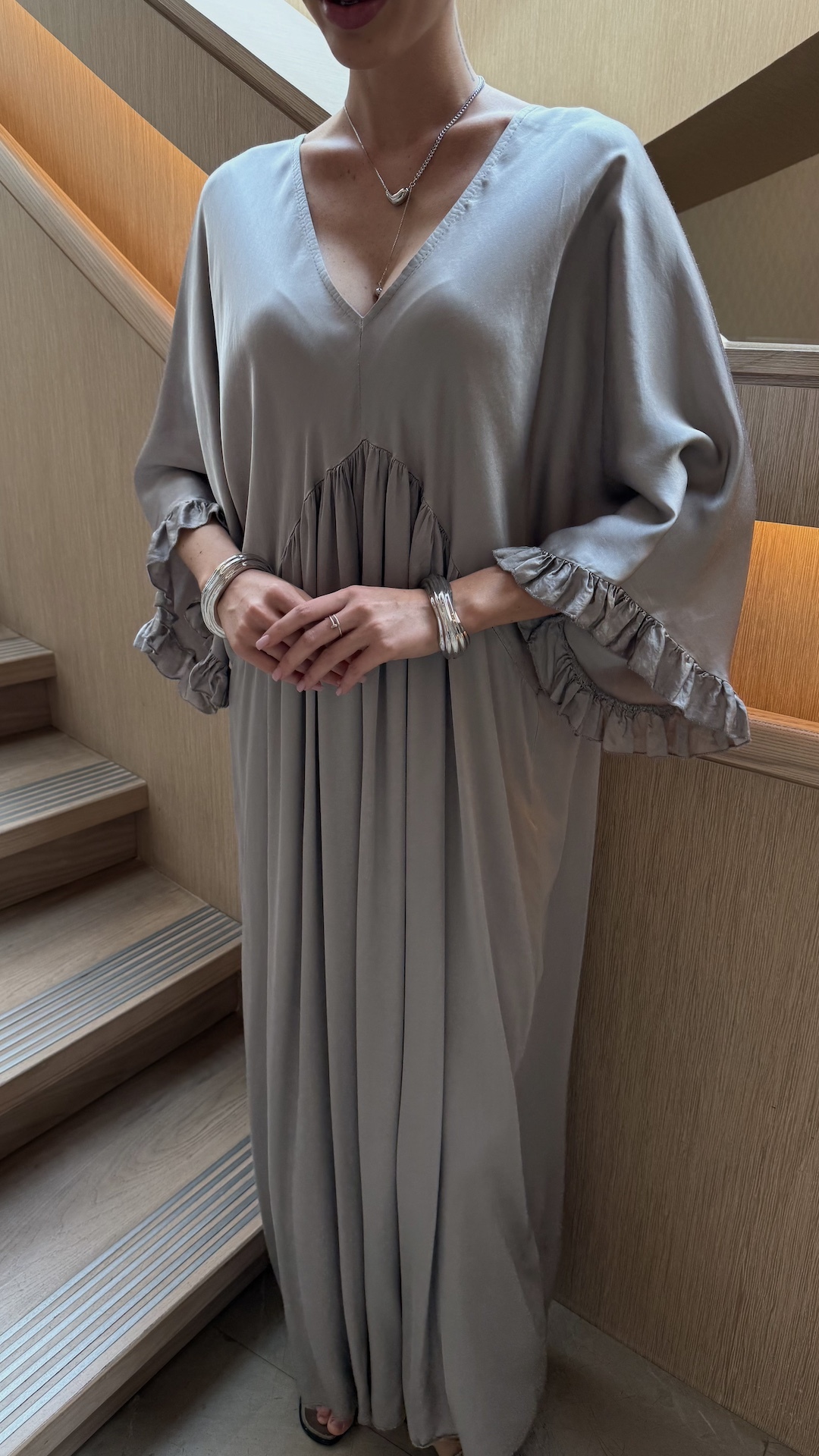 Платье в стиле oversize из струящейся вискозы
