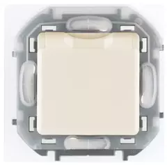 INSPIRIA Розетка 2К+3 IP44 слоновая кость 673741
