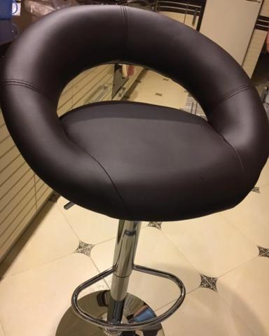 Барный стул Mira / Мира  (стул стилиста, визажиста, бровиста), регулируемый по высоте, экокожа