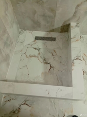 Работы по формированию швов эпоксидной затиркой в душевых