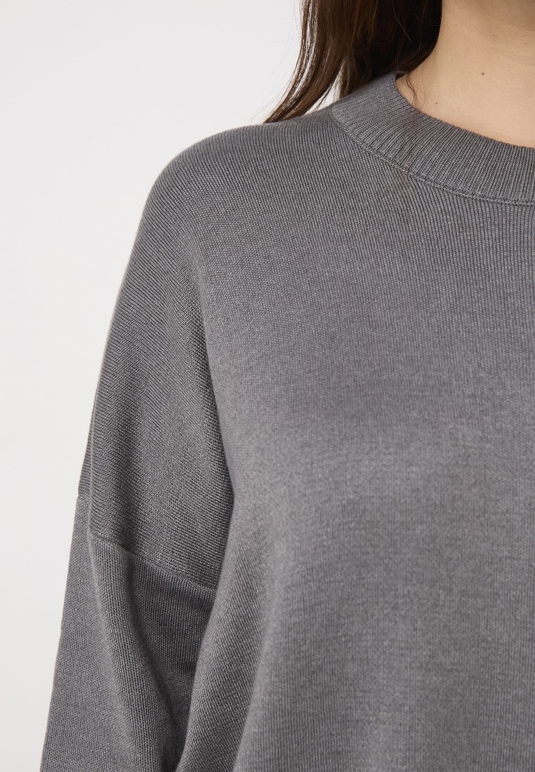 Джемпер вязаный с круглым вырезом, графит