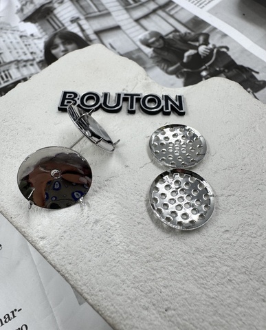 Комплект серебристых заготовок для серег с шипами и основой 2 шт