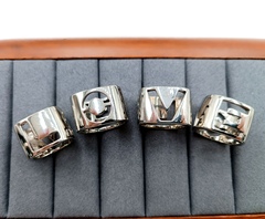 kolco-shirokoe-kvadratnoe-love-by-tiffany