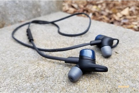 Bluetooth гарнитура Plantronics BackBeat GO 3