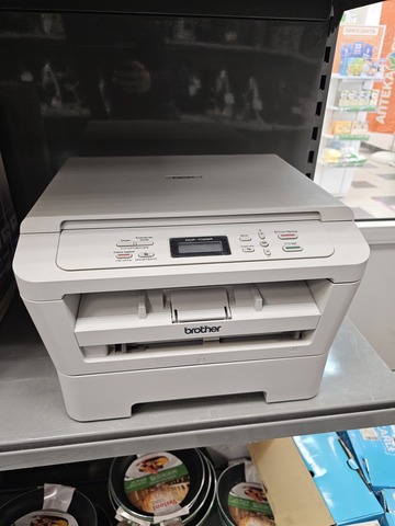 Лазерное МФУ Brother DCP-7055R (б/у)