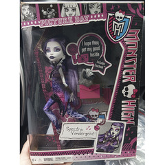 Спектра Вондергейст. На фотосессии - ! КОРОБКА НЕ ИДЕАЛЬНАЯ !