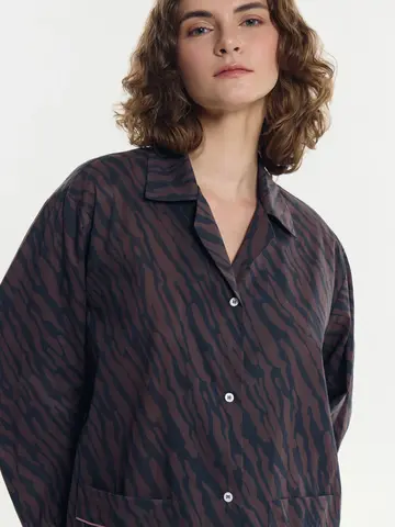 Костюм с брюками CLASSY EXOTIC